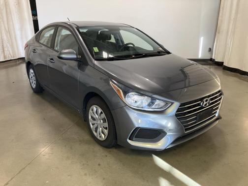 2020 Hyundai Accent SE