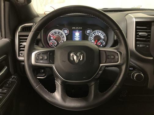 Patriot Blue Pearlcoat 2024 RAM 2500 Big Horn Crew Cab 4x4 6'4' Box