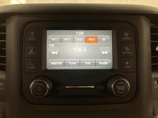 2024 RAM 2500 Tradesman Regular Cab 4x4 8' Box