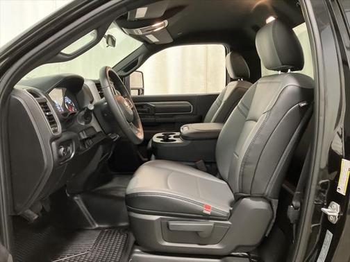 2024 RAM 2500 Tradesman Regular Cab 4x4 8' Box