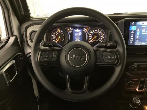 2025 Jeep Gladiator Nighthawk