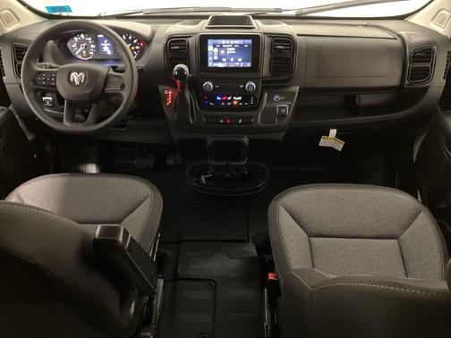 2025 RAM ProMaster 2500 Tradesman