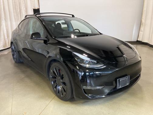 2025 Tesla Model Y Performance Dual Motor All-Wheel Drive