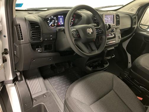 2025 RAM ProMaster 2500 Tradesman