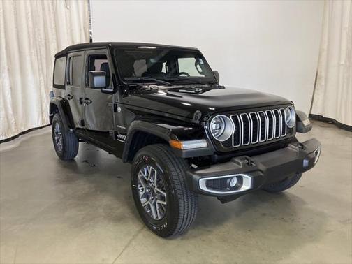 2024 Jeep Wrangler 4-Door Sahara 4x4