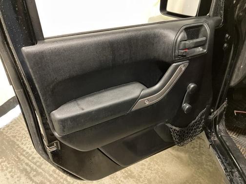 2011 Jeep Wrangler Unlimited Sport
