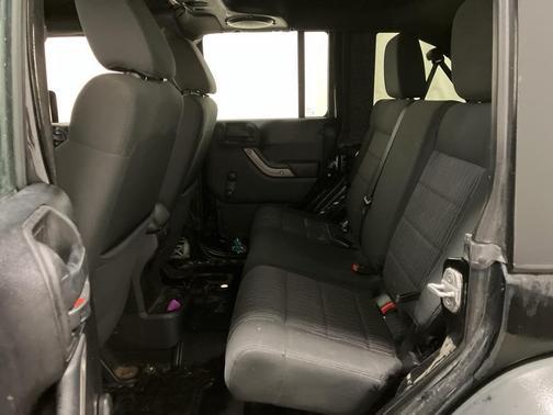 2011 Jeep Wrangler Unlimited Sport