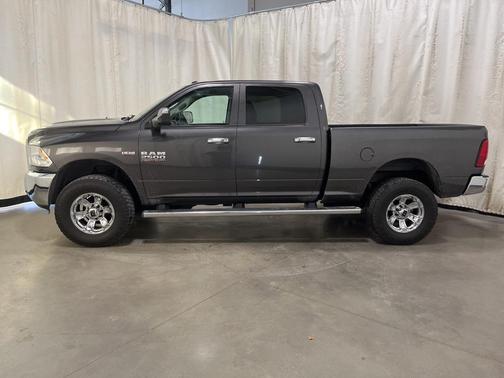2017 RAM 2500 Tradesman Crew Cab 4x4 6'4' Box