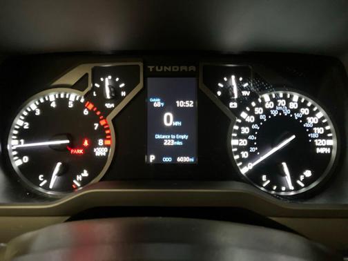 Ice 2025 Toyota Tundra SR