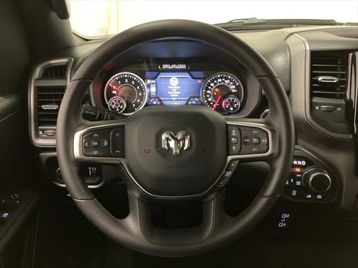 2025 RAM 1500 Warlock Crew Cab 4x4 5'7' Box