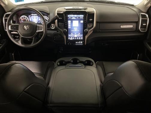 2024 RAM 2500 Laramie Crew Cab 4x4 6'4' Box