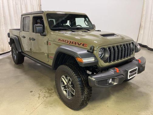 2026 Jeep Gladiator Mojave 4x4