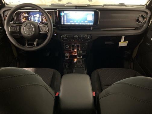 2026 Jeep Gladiator Mojave 4x4