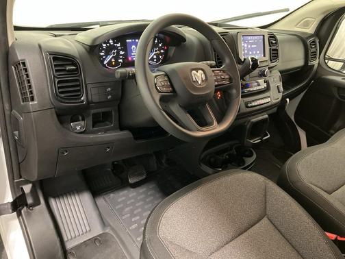2025 RAM ProMaster 2500 Tradesman