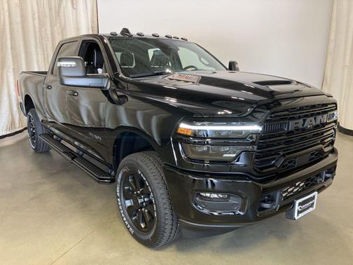 2025 RAM 2500 Laramie Crew Cab 4x4 6'4' Box