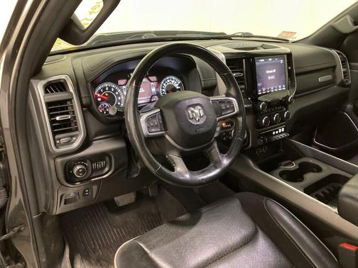 Granite Crystal Metallic Clearcoat 2020 RAM 1500 Laramie