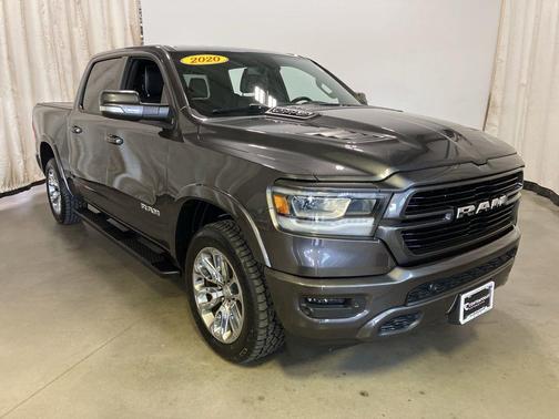 Granite Crystal Metallic Clearcoat 2020 RAM 1500 Laramie