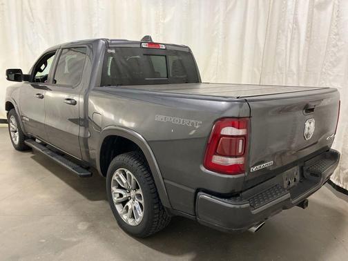 Granite Crystal Metallic Clearcoat 2020 RAM 1500 Laramie
