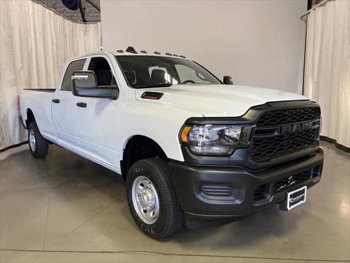 2024 RAM 2500 Tradesman Crew Cab 4x4 8' Box