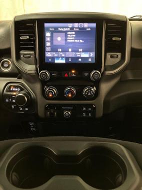 Hydro Blue Pearlcoat 2026 RAM 1500 Warlock Crew Cab 4x4 5'7' Box