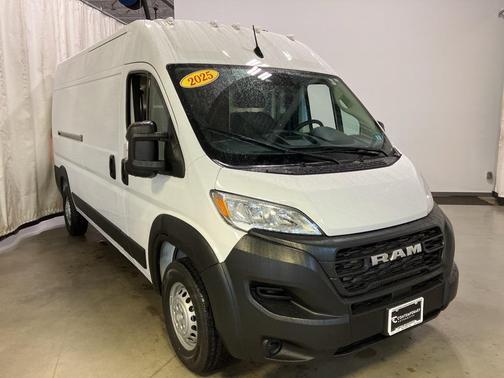 2025 RAM ProMaster 2500 Tradesman