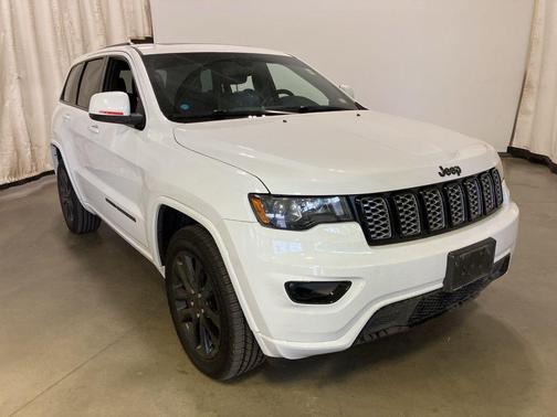 2019 Jeep Grand Cherokee Altitude