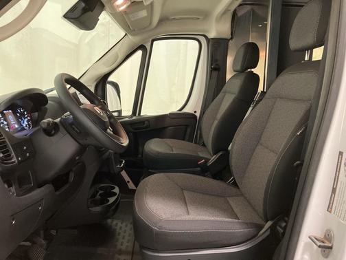 2025 RAM ProMaster 2500 Tradesman