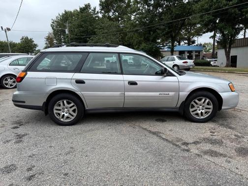 2004 Subaru Outback Base