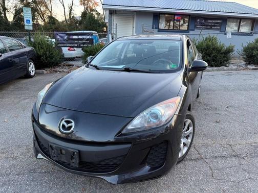 2013 Mazda Mazda3 i Sport