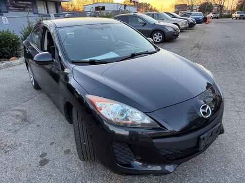 2013 Mazda Mazda3 i Sport