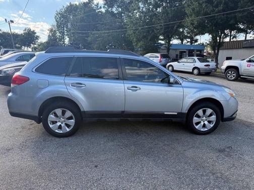2012 Subaru Outback 2.5i Premium