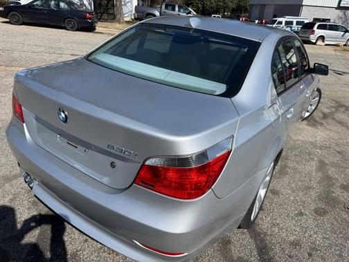 2005 BMW 530 530i 4dr Sedan
