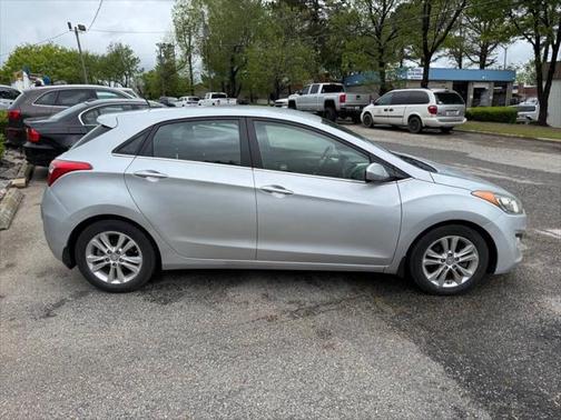 2014 Hyundai Elantra GT Base