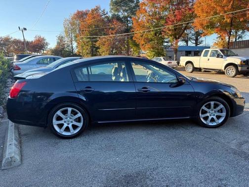 2008 Nissan Maxima SE