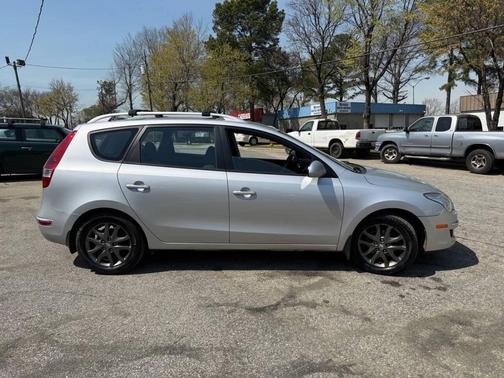 2012 Hyundai Elantra Touring GLS