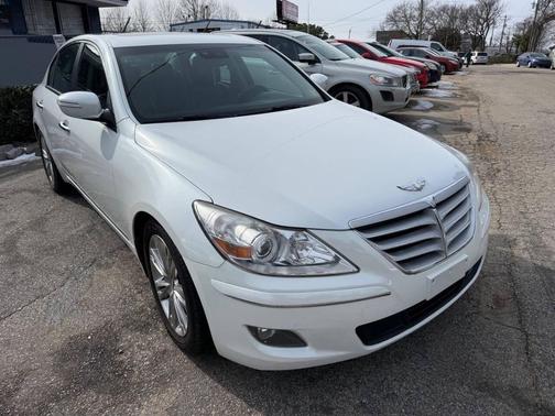 2011 Hyundai Genesis 4.6