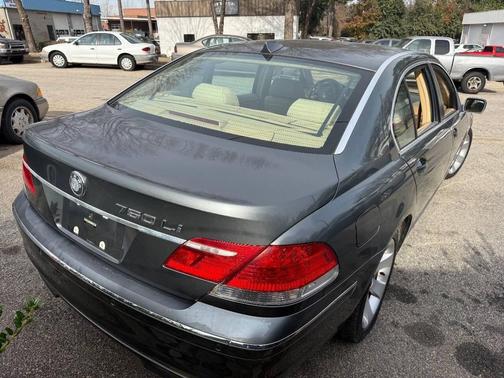2006 BMW 750 Li