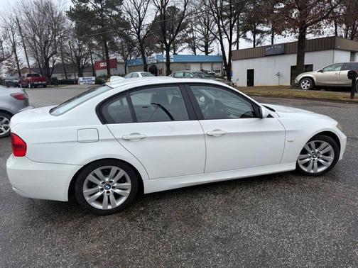 2006 BMW 325 325i 4dr Sedan