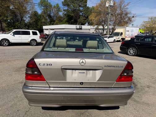 Champagne 1999 Mercedes-Benz C-Class Kompressor