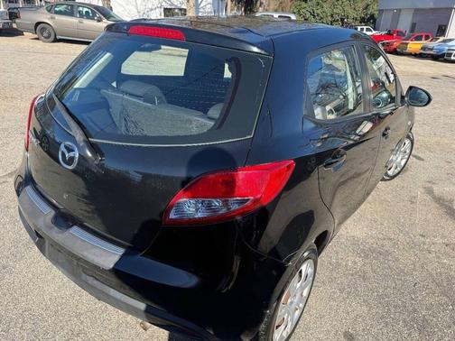 2012 Mazda Mazda2 Sport