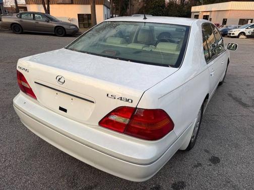 2001 Lexus LS 430 Base