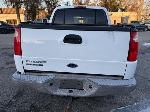 2003 Ford Explorer Sport Trac XLT