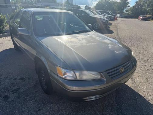 1997 Toyota Camry LE