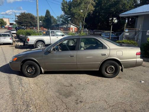 1997 Toyota Camry LE