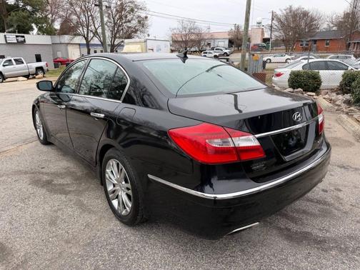2012 Hyundai Genesis 3.8