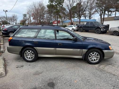 2004 Subaru Outback Base