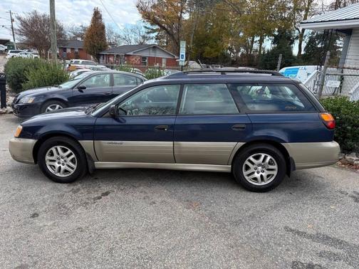 2004 Subaru Outback Base