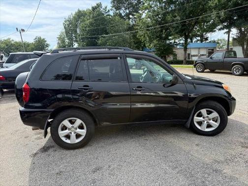 2004 Toyota RAV4 Base