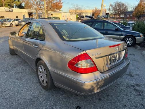 2009 Mercedes-Benz E-Class E320 Bluetec