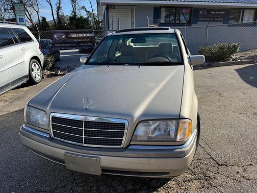 1995 Mercedes-Benz C-Class Base